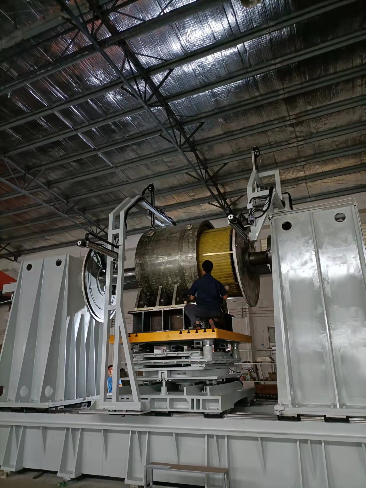 超大型永磁電機(jī)定轉(zhuǎn)子合裝機(jī) 超大型永磁電機(jī)定轉(zhuǎn)子合裝機(jī)
